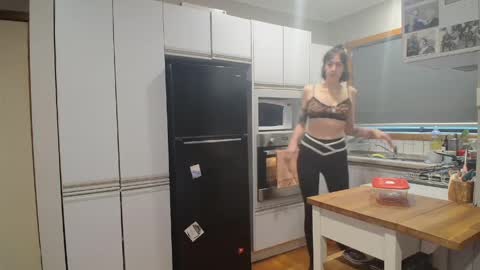 Snapshot of misscarmilla444 chatting on 05-17-26, 02:31 MissCarmilla444 online show from 05-17-26, 02:31