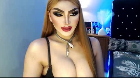 Snapshot of misschannel4sub chatting on 01-08-25, 09:44 PRIESTESS CHANNEL online show from 01-08-25, 09:44