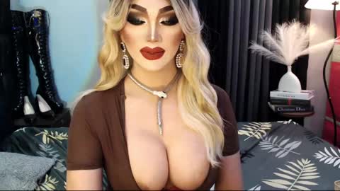 Snapshot of misschannel4sub chatting on 03-03-25, 02:26 PRIESTESS CHANNEL online show from 03-03-25, 02:26