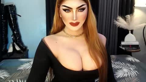 Snapshot of misschannel4sub chatting on 11-13-25, 03:55 PRIESTESS CHANNEL online show from 11-13-25, 03:55