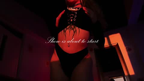 Chloe freelance model Please your thumbs up are important  online show from 12-07-24, 07:43