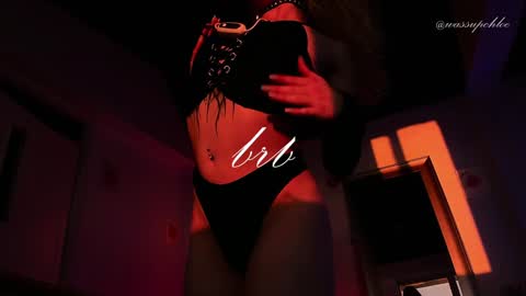 Chloe freelance model Please your thumbs up are important  online show from 01-08-25, 02:35