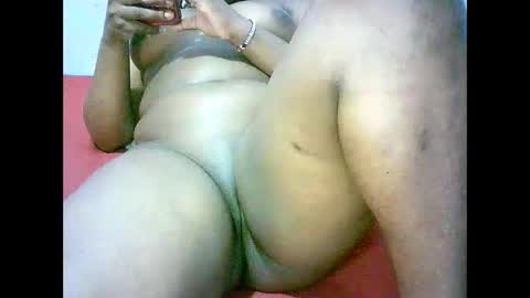 Snapshot of misscuteberry chatting on 09-22-25, 07:27 VAL online show from 09-22-25, 07:27