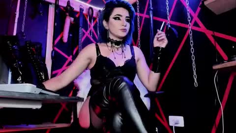 Snapshot of missdarklady chatting on 02-21-26, 11:28 Missdarklady online show from 02-21-26, 11:28