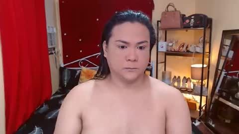 Snapshot of missdominantbigcockx chatting on 10-19-25, 01:45 missdominantbigcockx online show from 10-19-25, 01:45