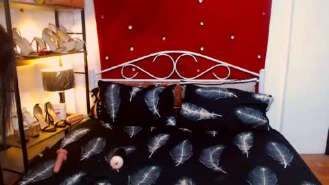 Snapshot of missdominantbigcockx chatting on 06-24-26, 11:53 missdominantbigcockx online show from 06-24-26, 11:53