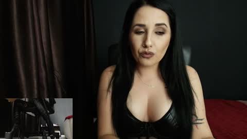 Miss online show from 09-23-25, 09:29