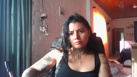 melodie  online show from 11-10-25, 08:52