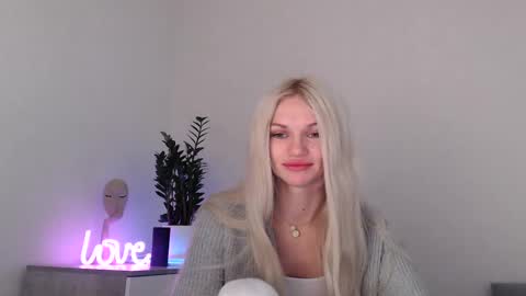 EMMA online show from 12-18-24, 10:13