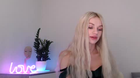 EMMA online show from 01-03-25, 09:26