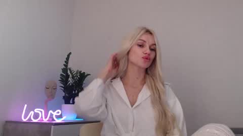 EMMA online show from 01-06-25, 12:48