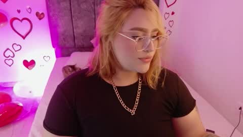 missevans_ online show from 02-16-26, 06:59
