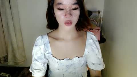 Snapshot of missfantasia chatting on 11-28-25, 01:52 missfantasia online show from 11-28-25, 01:52