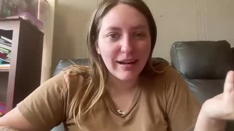 Snapshot of missfantastic0903 chatting on 04-21-26, 04:23 missfantastic0903 online show from 04-21-26, 04:23