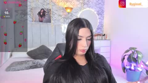 Gisell   Gigi online show from 11-26-25, 01:45