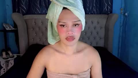 im your queen steffie online show from 03-26-26, 08:09