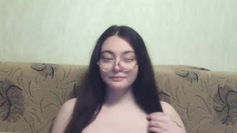 missis mona online show from 10-21-25, 08:53