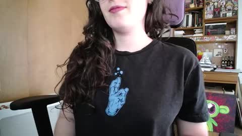 Ivana online show from 10-30-25, 05:57