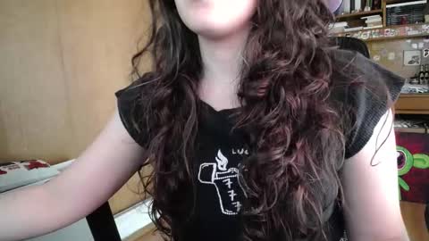 Ivana online show from 02-12-26, 04:57