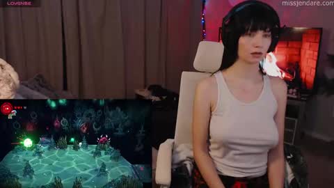 Miss Jen Dare online show from 12-19-24, 06:34