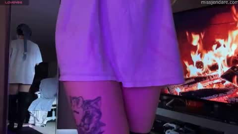 Miss Jen Dare online show from 02-05-25, 11:50