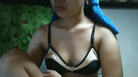 Jona online show from 10-26-25, 07:58