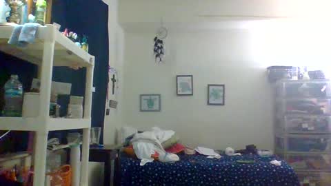 Missjuicy1luv online show from 09-14-25, 04:11