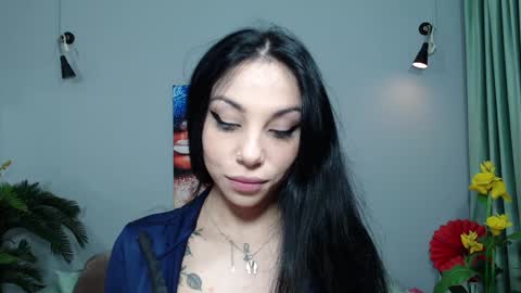 missjuliax online show from 12-03-24, 06:48