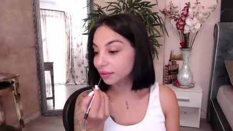 missjuliax online show from 09-10-25, 06:02