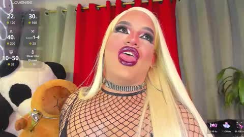 kassandra lazcano online show from 11-13-25, 02:10