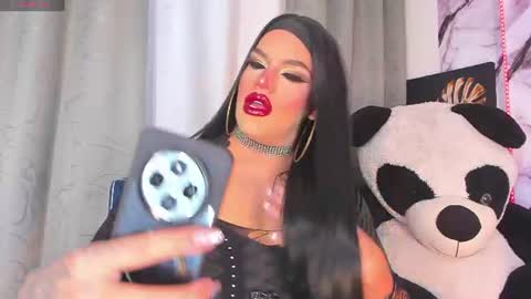 kassandra lazcano online show from 06-14-26, 09:06
