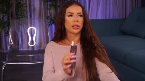 misskiarra online show from 01-12-25, 05:13