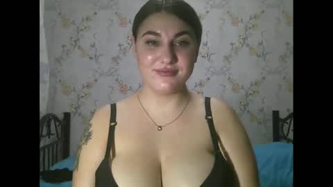 Snapshot of misskiss878 chatting on 03-06-25, 08:59 Lisa online show from 03-06-25, 08:59