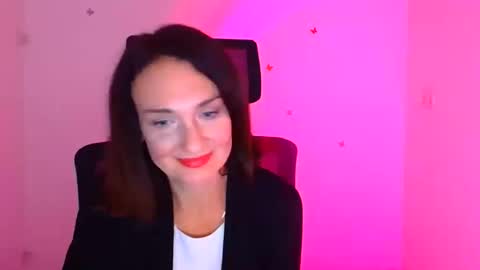 Snapshot of misskristyyy chatting on 10-02-25, 01:40 Christina online show from 10-02-25, 01:40