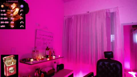 Snapshot of misslana_wn chatting on 03-06-25, 02:30 LanaLul online show from 03-06-25, 02:30