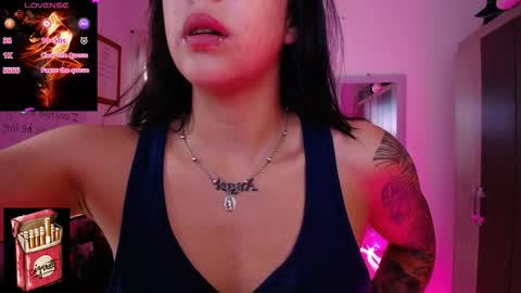 Snapshot of misslana_wn chatting on 09-17-25, 04:19 LanaLul online show from 09-17-25, 04:19