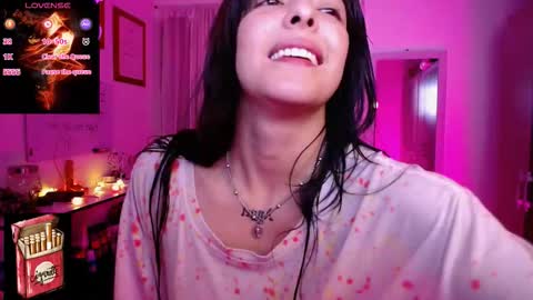 Snapshot of misslana_wn chatting on 09-20-25, 04:24 LanaLul online show from 09-20-25, 04:24