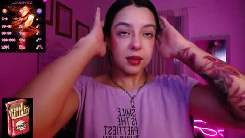 Snapshot of misslana_wn chatting on 10-14-25, 04:35 LanaLul online show from 10-14-25, 04:35