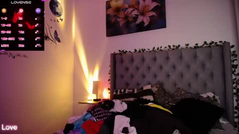 Snapshot of misslana_wn chatting on 07-01-26, 06:26 LanaLul online show from 07-01-26, 06:26