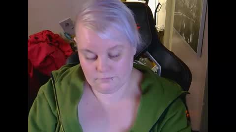 misslj90 online show from 04-24-26, 10:12