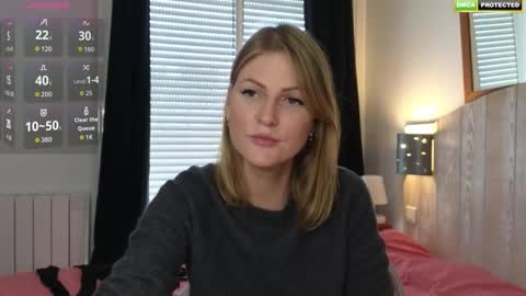 Misslucci online show from 11-01-25, 01:02