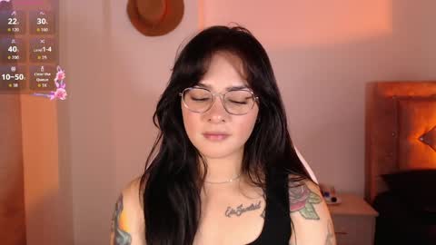 missmariana_ online show from 04-30-26, 01:12