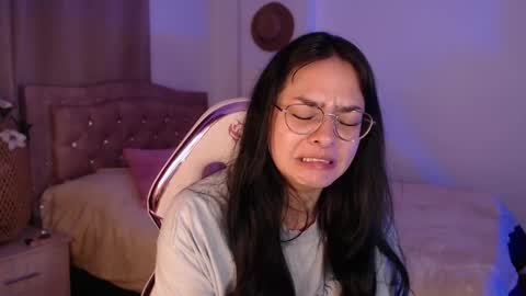 missmariana_ online show from 05-18-26, 04:07