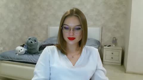 OneGoddess online show from 01-28-25, 10:01