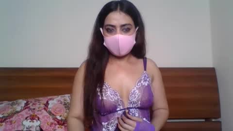Snapshot of missmask24 chatting on 09-21-25, 01:57 Missmask24 online show from 09-21-25, 01:57