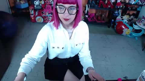 Miss Mia online show from 01-11-26, 02:44