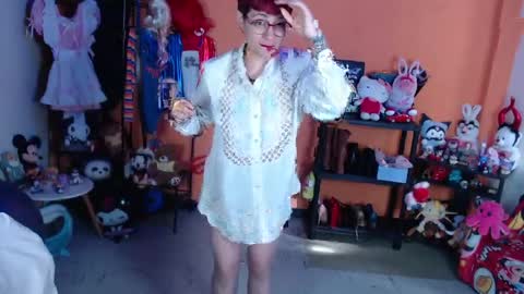 Miss Mia online show from 05-04-26, 02:24
