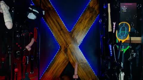 Snapshot of missmia_bdsm chatting on 03-26-26, 02:00 online show from 03-26-26, 02:00