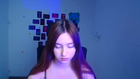 Mia online show from 11-15-25, 12:34