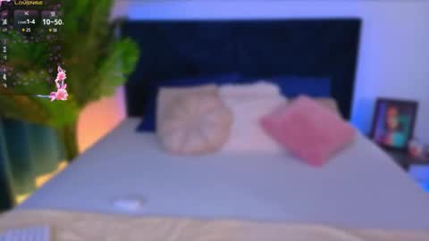 Snapshot of missmichellex chatting on 03-16-26, 09:08 Michelle online show from 03-16-26, 09:08